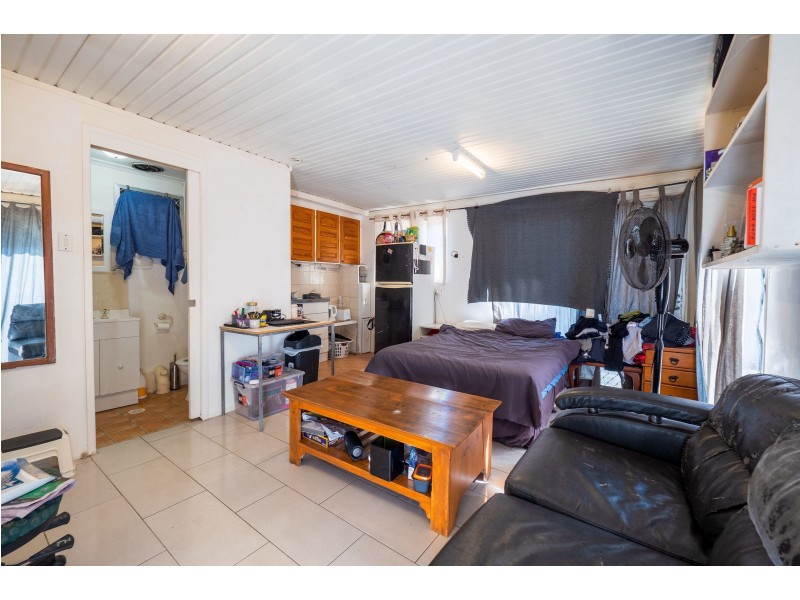 ? Benaud Street, Macgregor QLD 4109
