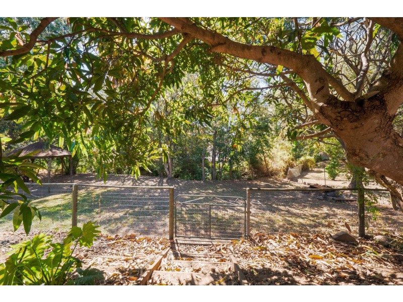 ? Benaud Street, Macgregor QLD 4109