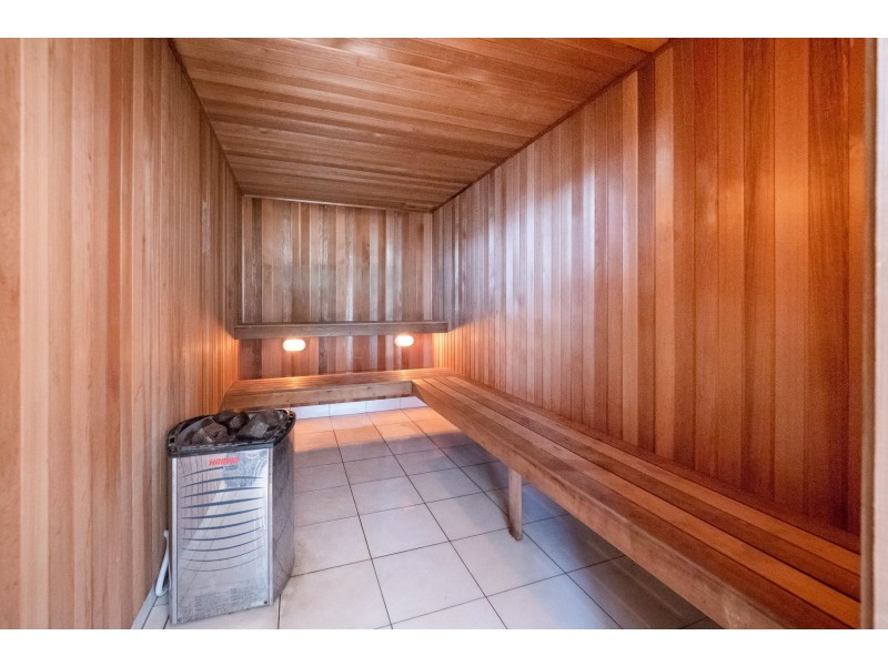 2305/19 Playfield Street, Chermside QLD 4032