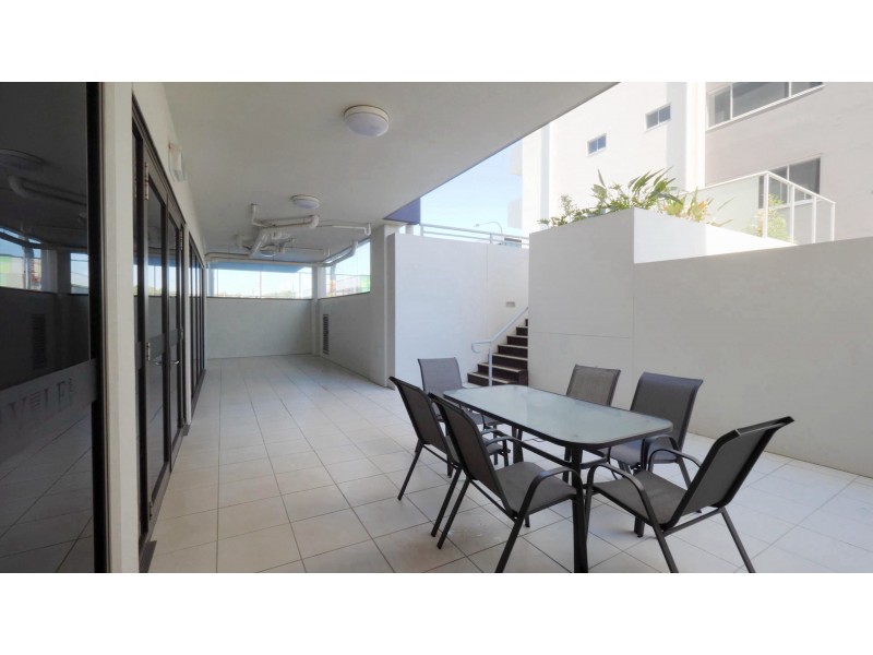 2305/19 Playfield Street, Chermside QLD 4032