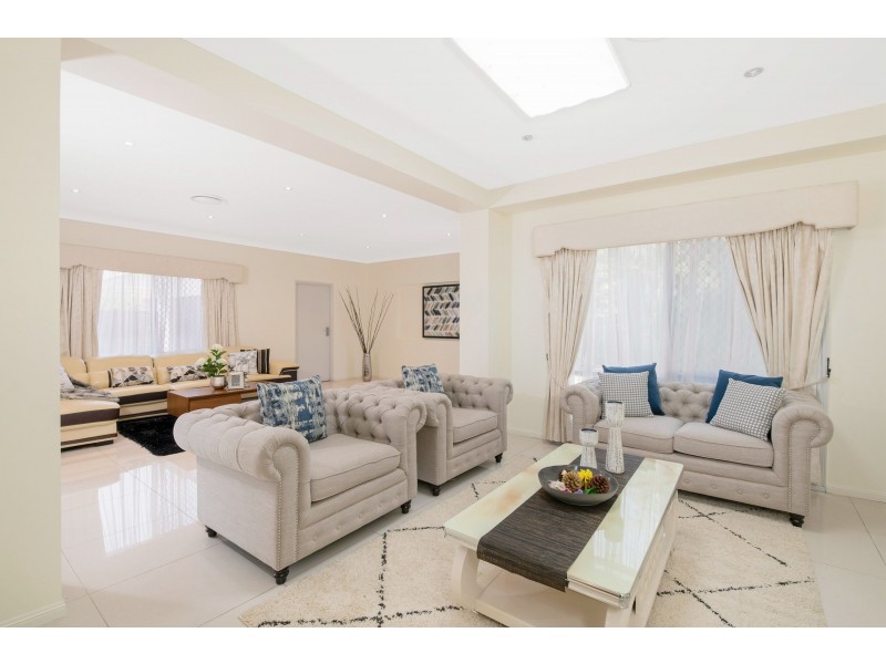 120 The Avenue, Sunnybank Hills QLD 4109