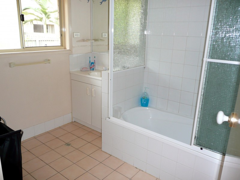 Hillcrest QLD 4118