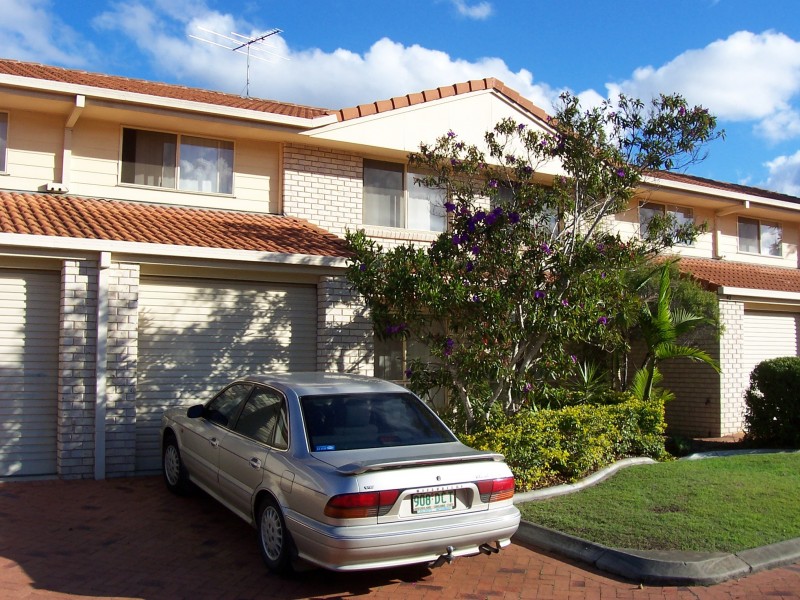 Hillcrest QLD 4118