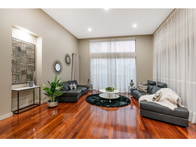 17 Selvage Street, Sunnybank QLD 4109