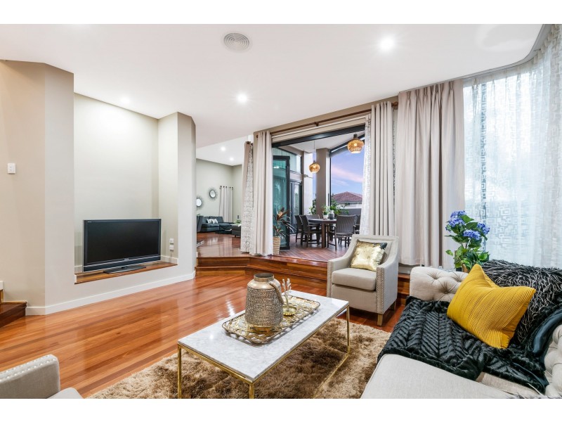 17 Selvage Street, Sunnybank QLD 4109