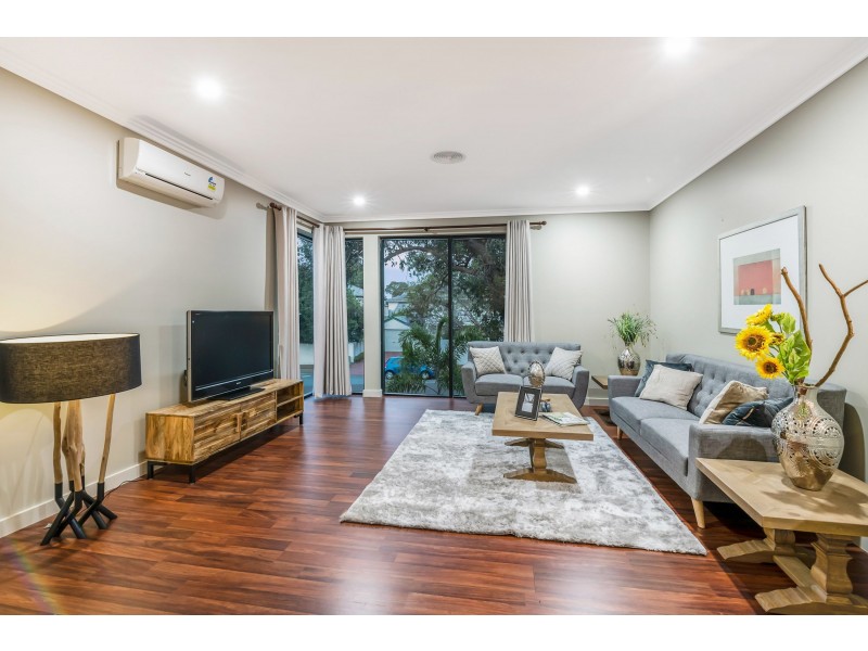 17 Selvage Street, Sunnybank QLD 4109