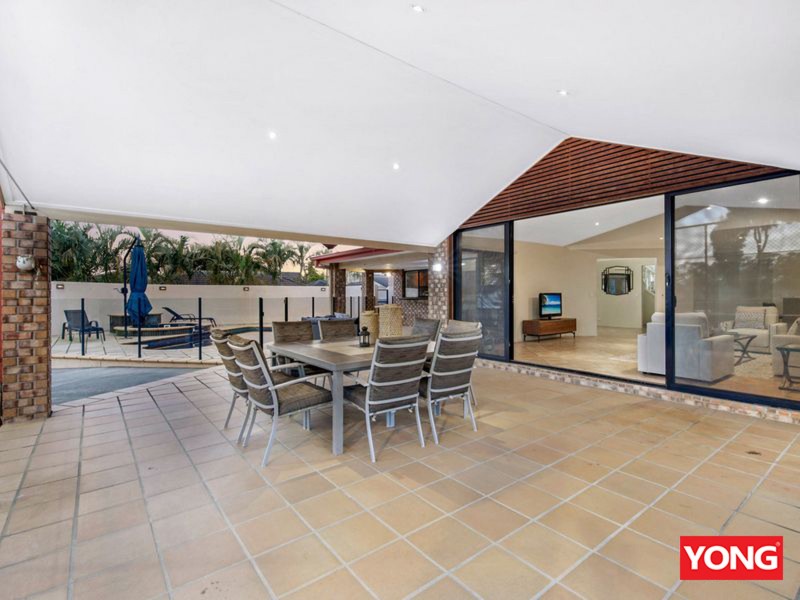 28 Honeysuckle Way, Calamvale QLD 4116