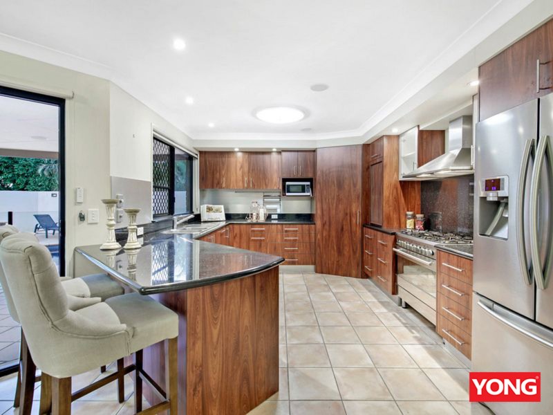 28 Honeysuckle Way, Calamvale QLD 4116