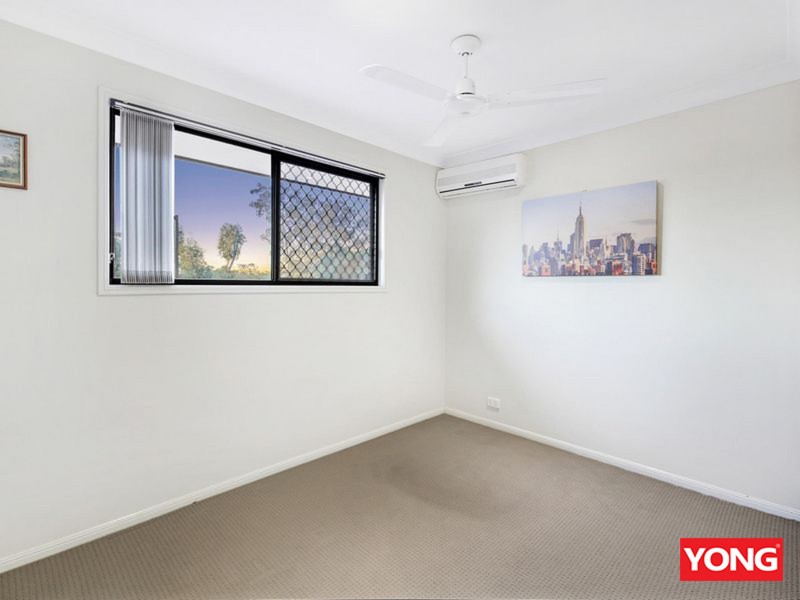 28 Honeysuckle Way, Calamvale QLD 4116