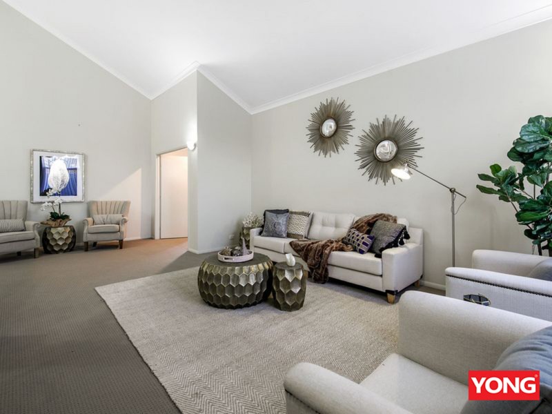 28 Honeysuckle Way, Calamvale QLD 4116