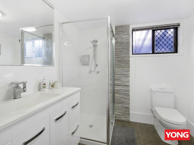 28 Honeysuckle Way, Calamvale QLD 4116