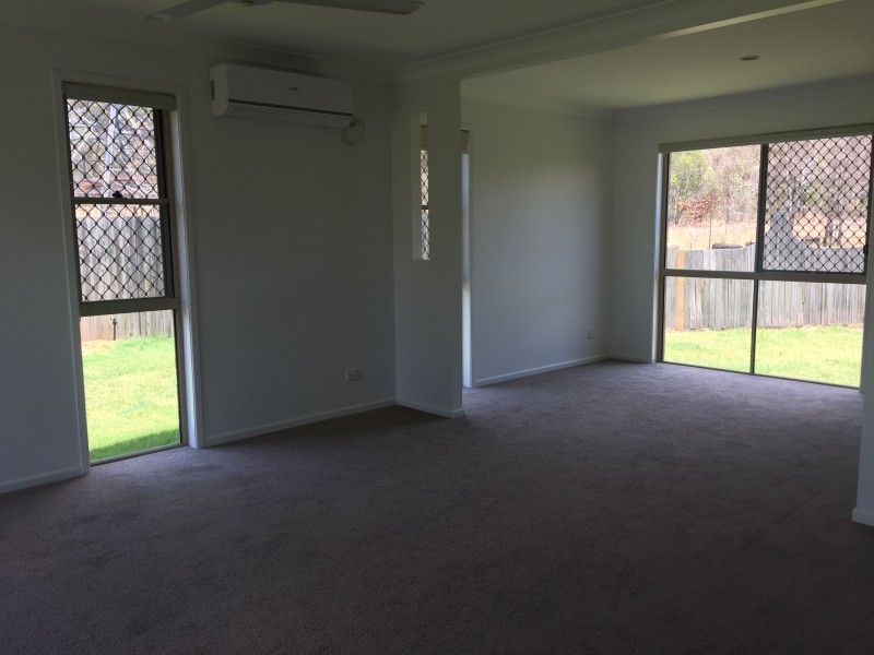 1 Sugar Glider Street, Berrinba QLD 4117
