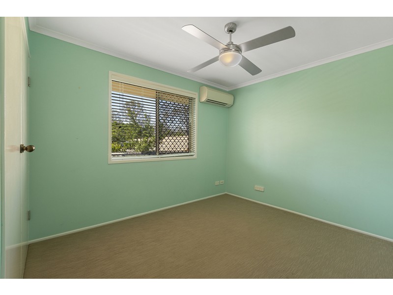 27 Chesterfield Crescent, Kuraby QLD 4112