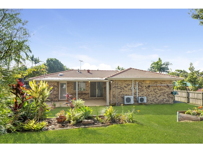 27 Chesterfield Crescent, Kuraby QLD 4112