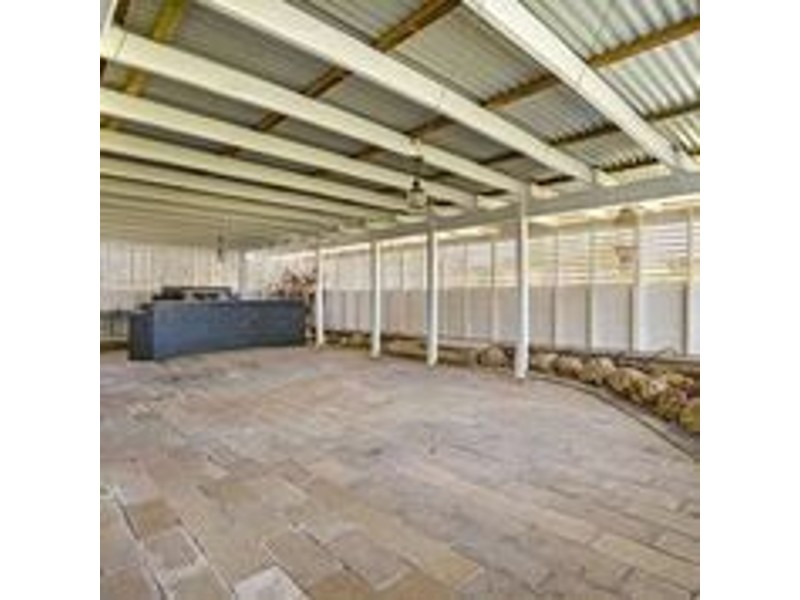 10 Lambert Drive, Calamvale QLD 4116
