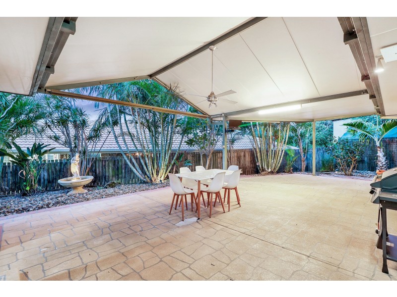 61 Michelangelo Crescent, Mackenzie QLD 4156
