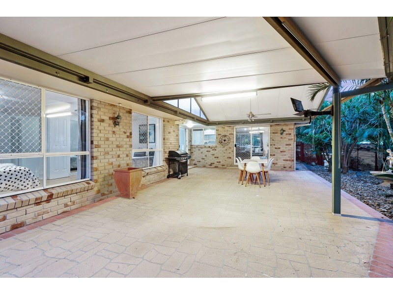 61 Michelangelo Crescent, Mackenzie QLD 4156