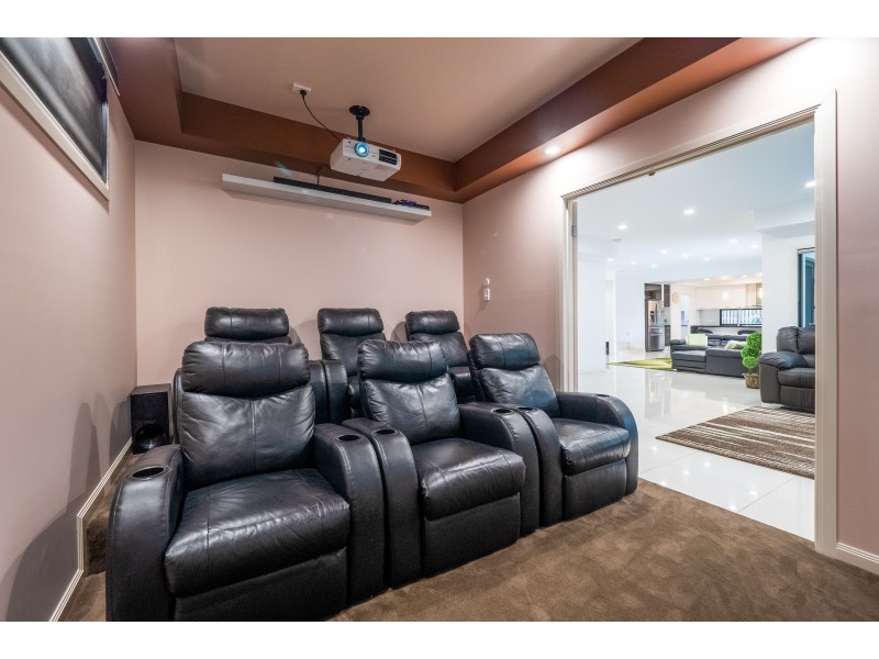 47 Alfred Circuit, Calamvale QLD 4116