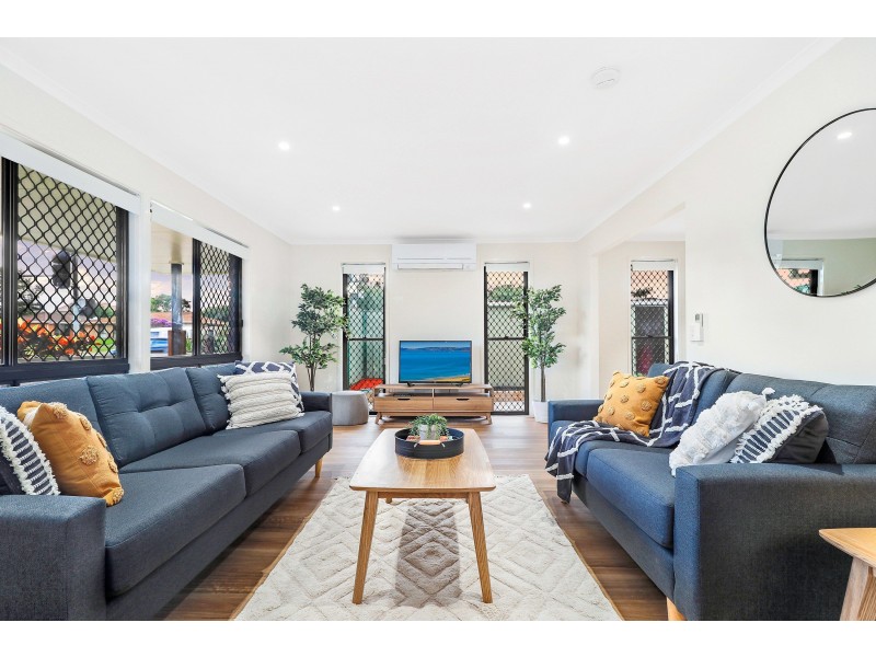 2 Honeywood Street (198 Calam Road), Sunnybank Hills QLD 4109