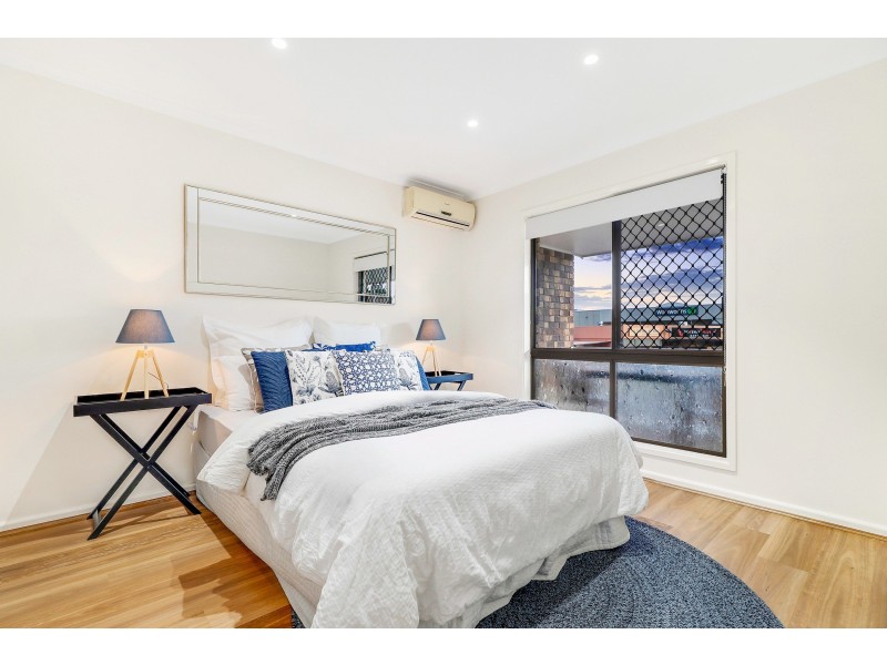 2 Honeywood Street (198 Calam Road), Sunnybank Hills QLD 4109