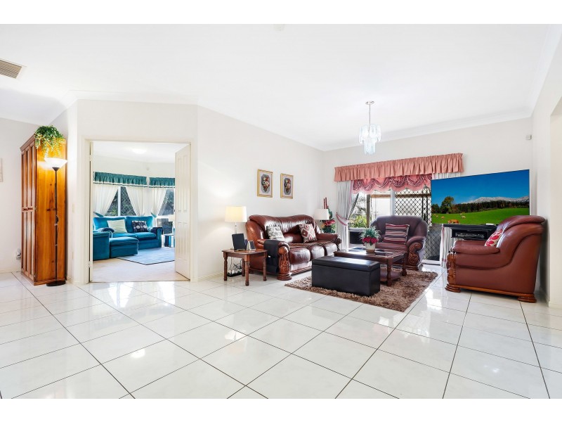 15 Tulipwood Place, Stretton QLD 4116