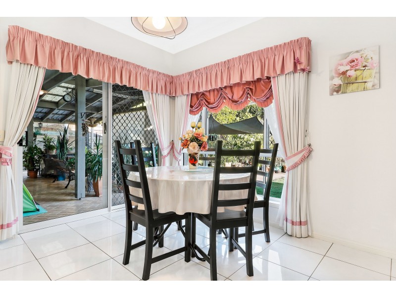 15 Tulipwood Place, Stretton QLD 4116