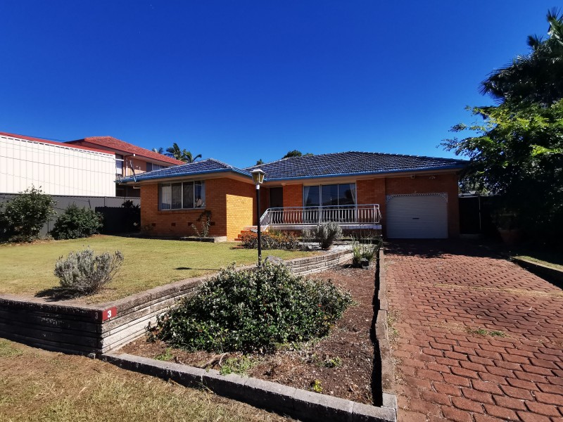 3 Rockvale Street, Coopers Plains QLD 4108