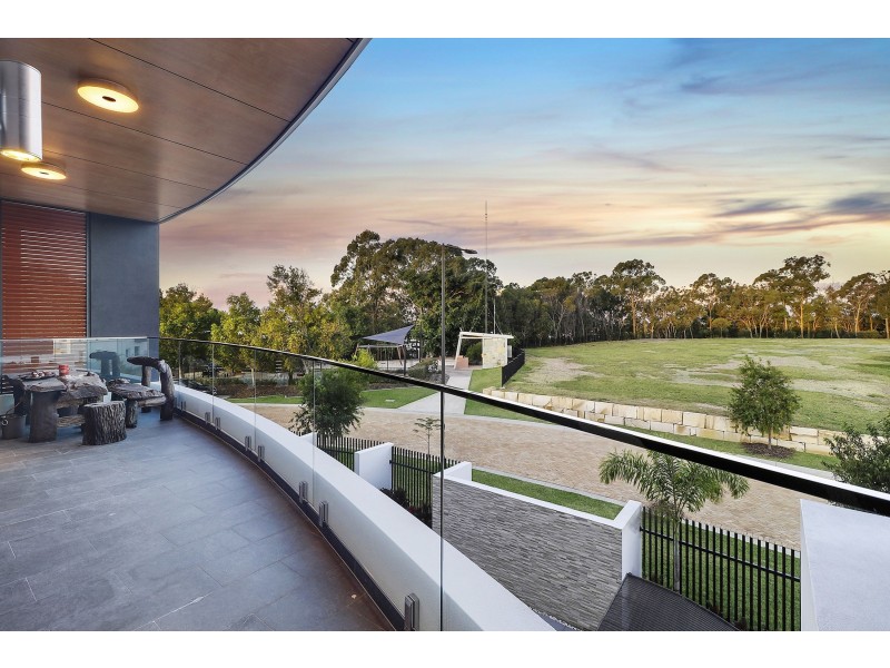 1857 Sawgrass Pl, Sanctuary Cove QLD 4212