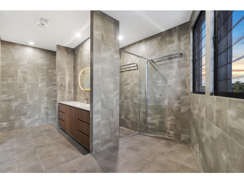 1857 Sawgrass Pl, Sanctuary Cove QLD 4212