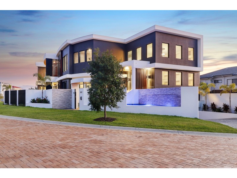 1857 Sawgrass Pl, Sanctuary Cove QLD 4212