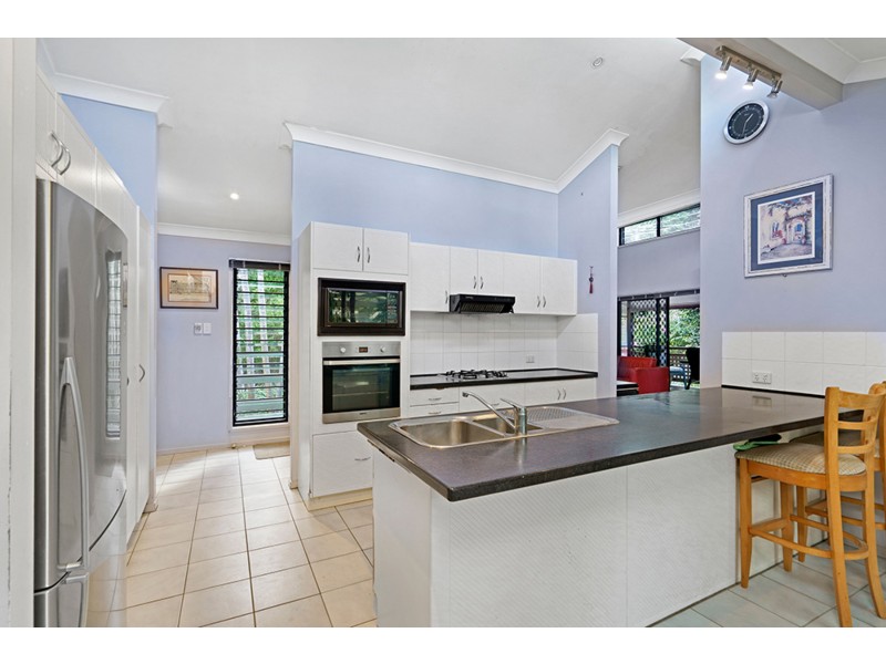 74 Station Road, Loganlea QLD 4131