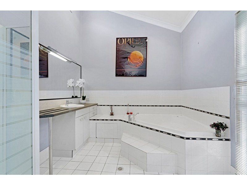 74 Station Road, Loganlea QLD 4131