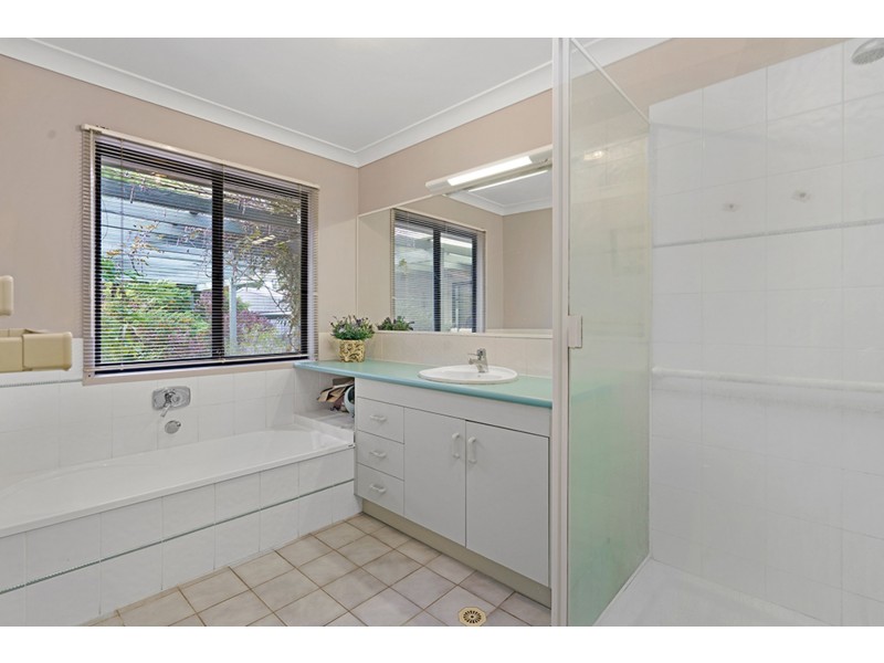 74 Station Road, Loganlea QLD 4131