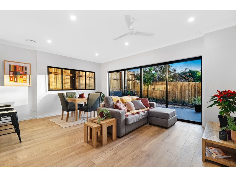 2 Storey Home, 371 Beenleigh Road, Sunnybank QLD 4109