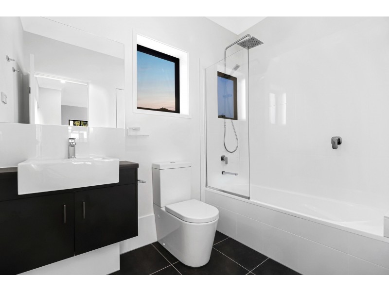 2 Storey Home, 371 Beenleigh Road, Sunnybank QLD 4109