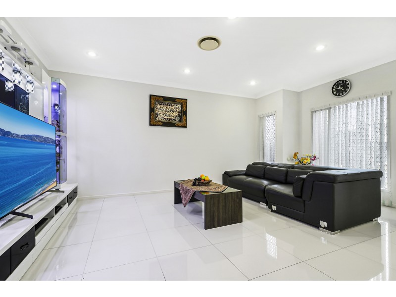 3 Perregreen Street, Doolandella QLD 4077