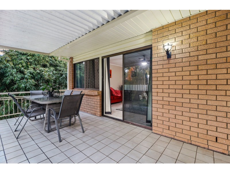 8 Lorrimore Street, Macgregor QLD 4109