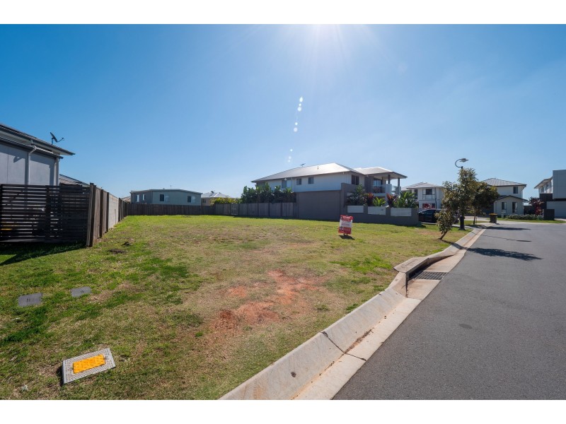 16 Zenith Street, Rochedale QLD 4123