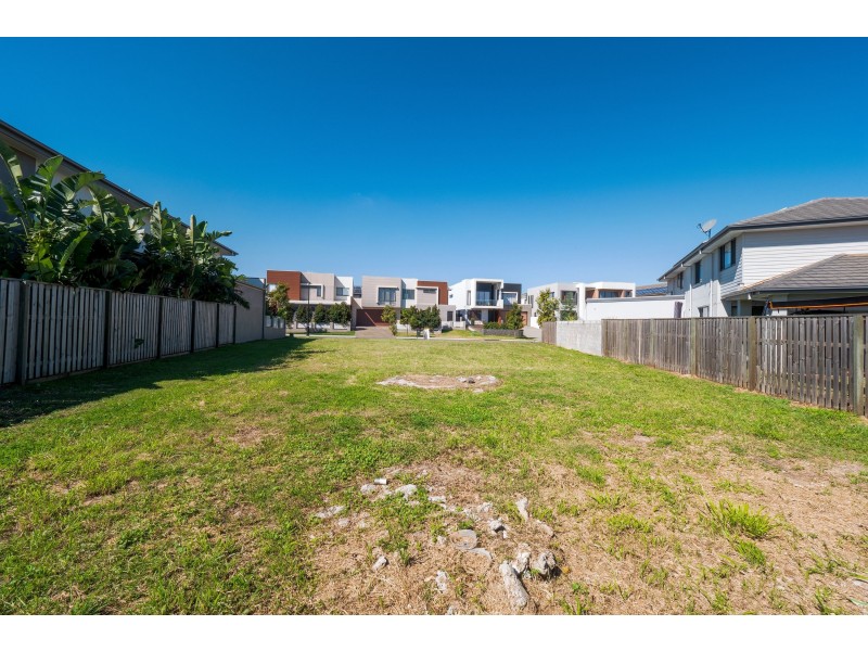 16 Zenith Street, Rochedale QLD 4123