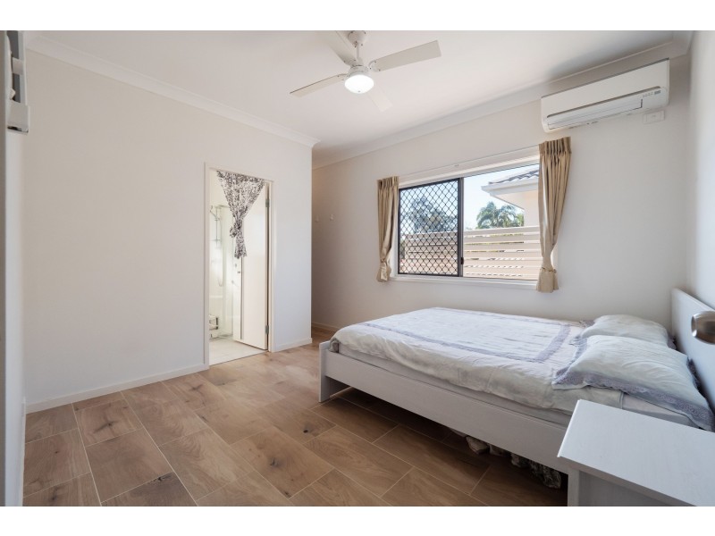 24 Hammersmith Street, Coopers Plains QLD 4108