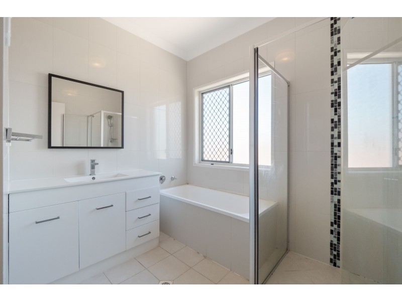 24 Hammersmith Street, Coopers Plains QLD 4108