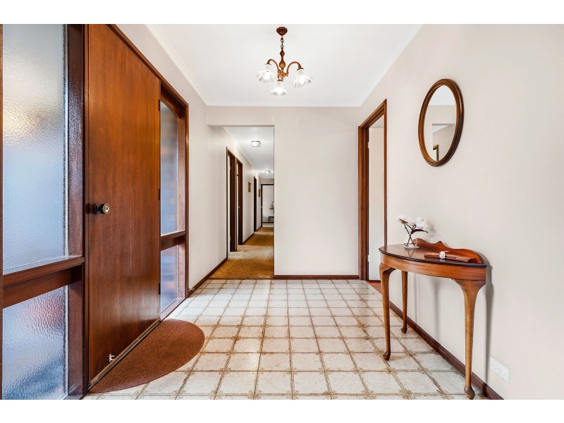 3 Icarus Street, Robertson QLD 4109