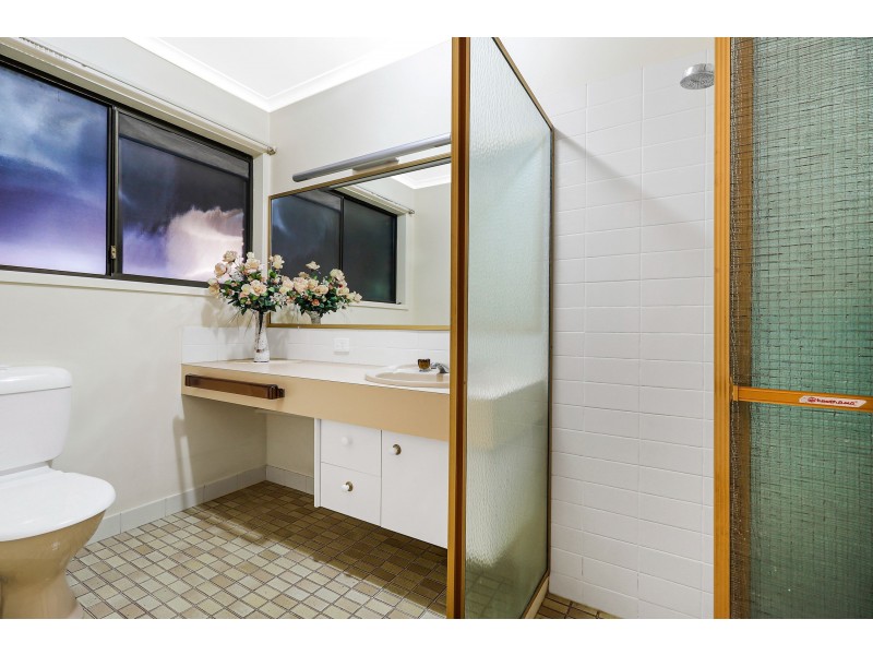 3 Icarus Street, Robertson QLD 4109