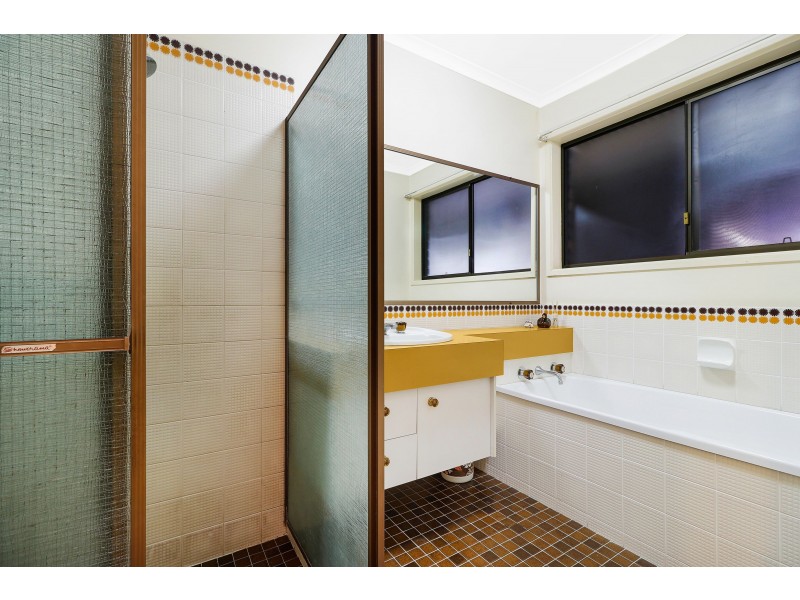 3 Icarus Street, Robertson QLD 4109