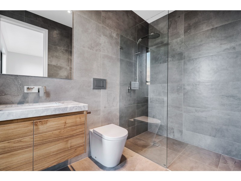 9 Joplin Street, Robertson QLD 4109