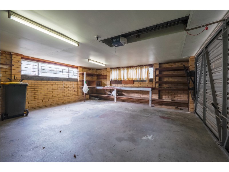 26 Kidd Street, Robertson QLD 4109