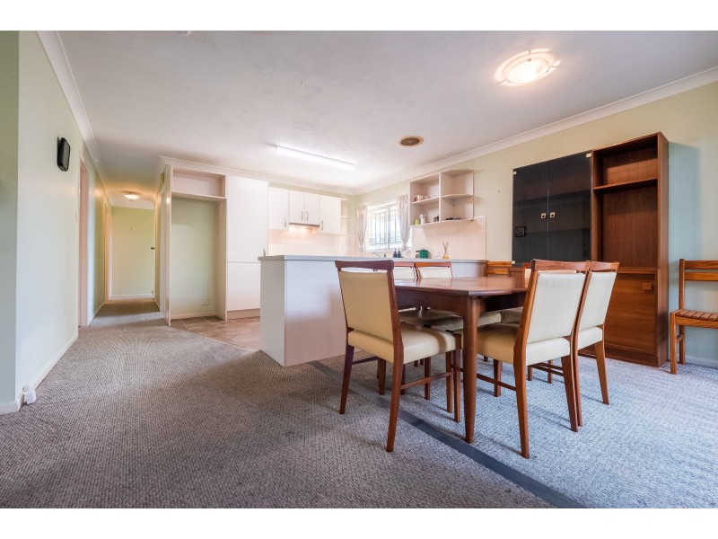 26 Kidd Street, Robertson QLD 4109