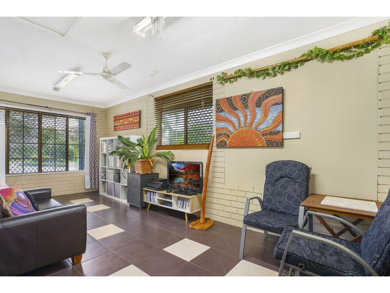 74 Juers St, Kingston QLD 4114