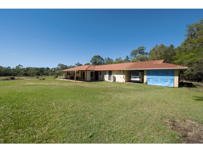 .105 Lindenthal Road, Park Ridge QLD 4125