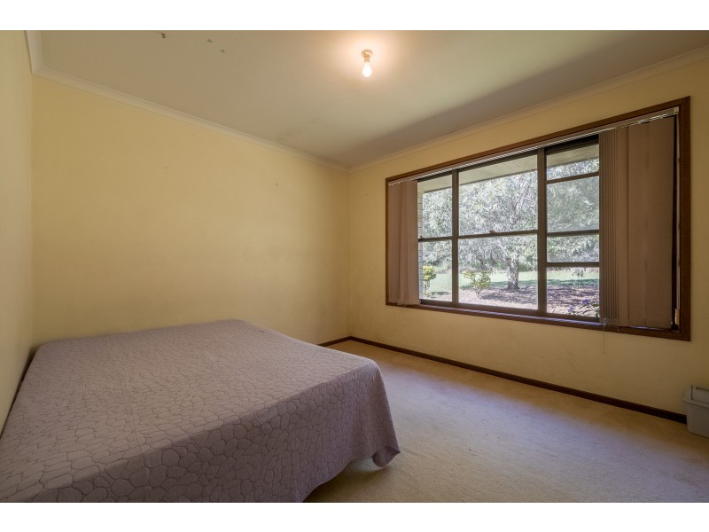 .105 Lindenthal Road, Park Ridge QLD 4125